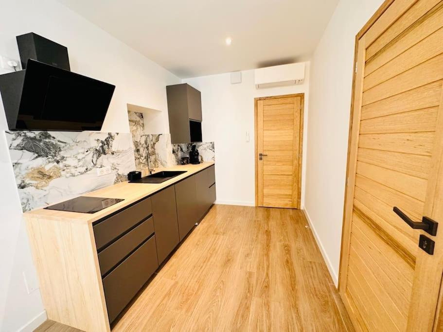 Les Appartements De Nana 4 - Studio Hypercentre, Rue Meynadier, Palais & Plage, Clim, Wifi Cannes Buitenkant foto